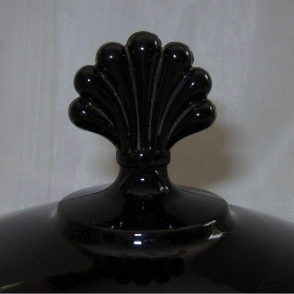 Cambridge black amethyst glass 3 Sectioned Part Lidded Candy Dish Fan Finialtr - Picture 7 of 8